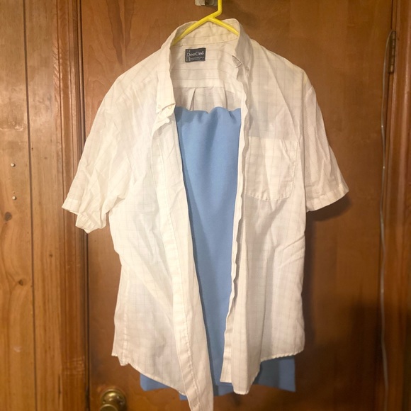 Sold as an outfit. Message me if you have any questions! 😊 - Picture 2 of 9